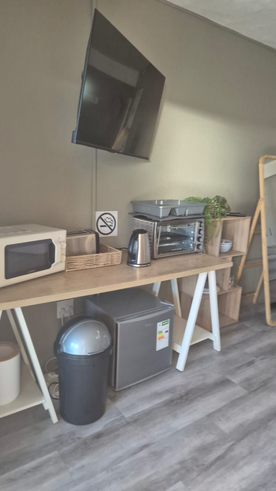 To Let 1 Bedroom Property for Rent in Hartenbos Heuwels Western Cape
